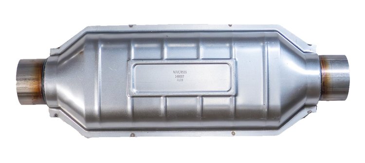 Catalytic Converter Fits Select 1988-1997 Chevy C1500, C2500, C3500, Suburban w/4.3L V6, 305, 350, 6.2L,6.5L, 7.4L 454 V8 [RWD]