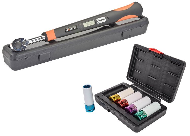 Digital Torque Wrench with Thin Wall Sockets Kit