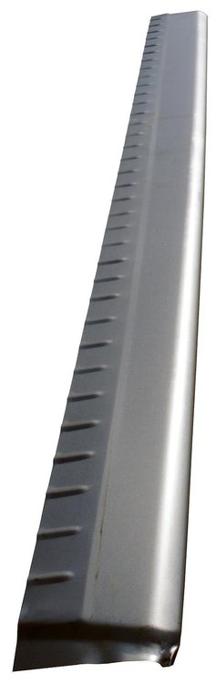 Slip-On Rocker Bottom Plate 1999-06 Chevy Silverado/GMC Sierra, 2007 Chevy Silverado Classic/GMC Sierra Classic, Passenger Side