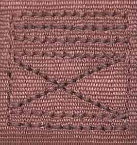 3-Point Lap/Shoulder Belt with Aviation Buckle Burgundy