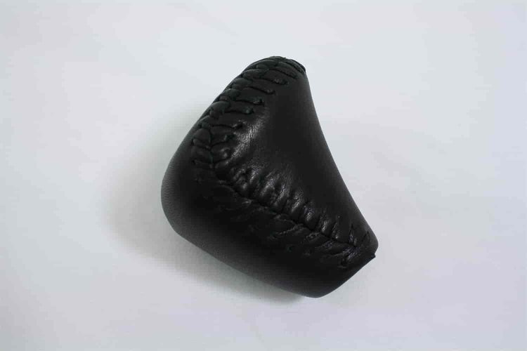 6 Speed Shift Knob for 1997-2004 Corvette C5