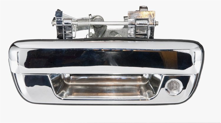 PL1700C Tailgate Lock Fits Select 2004-2015 Chevrolet, GMC Trucks
