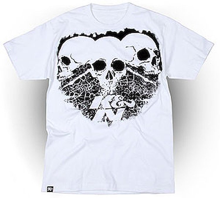 Three Skulls T-Shirt Medium