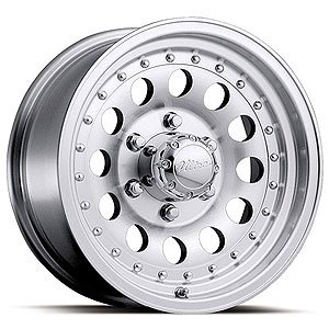Ultra 062 RWD Wheel Size: 16" x 8"