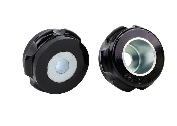 REV199.0018 Differential Mount Bushing, Rear for 2001-2006 Mitsubishi Montero