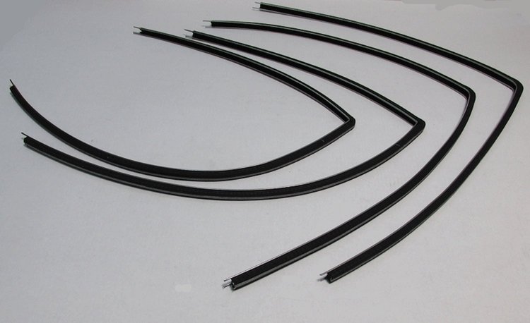 1965-66 IMPALA / BELAIR 2 DR SEDAN UPPER CHANNELS