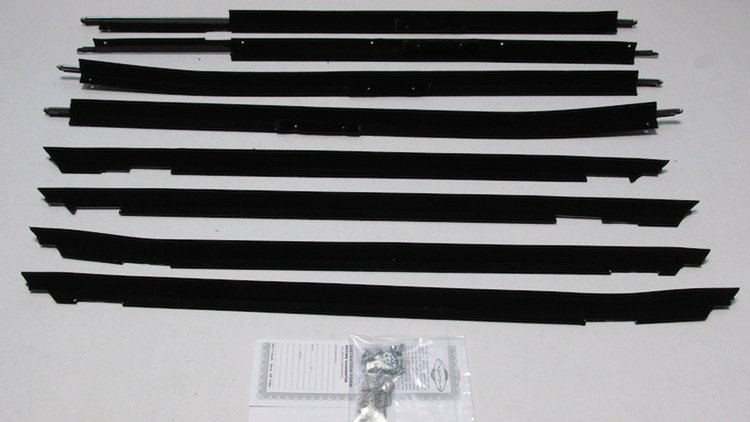1977-79 IMPALA 4 DOOR SEDAN AUTHENTIC FELTKIT