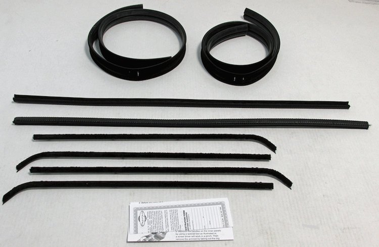 1964-66 G.M. TRUCK SUPER KIT AUTHENTIC FELTKIT + DIVISION BARS / UPPER CHANNELS