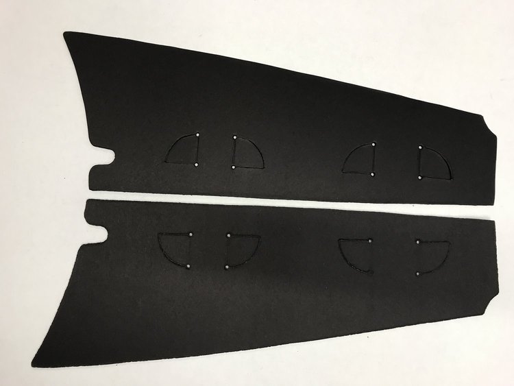 1970-71 CYCLONE TRUNK FILLER BOARD