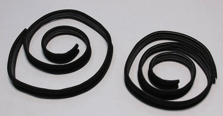 1967-70 FORD PICKUP TRUCK UPPER CHANNELS