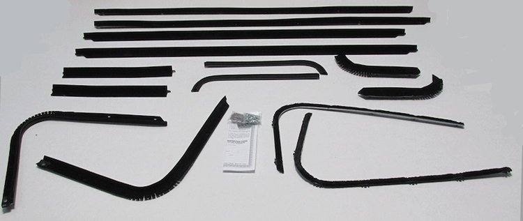 Felt Kit for 1975-1979 Plymouth Road Runner [14-PC.]