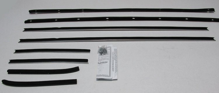 1968-71 THUNDERBIRD 2 DR HARDTOP AUTHENTIC WEATHERSTRIP
