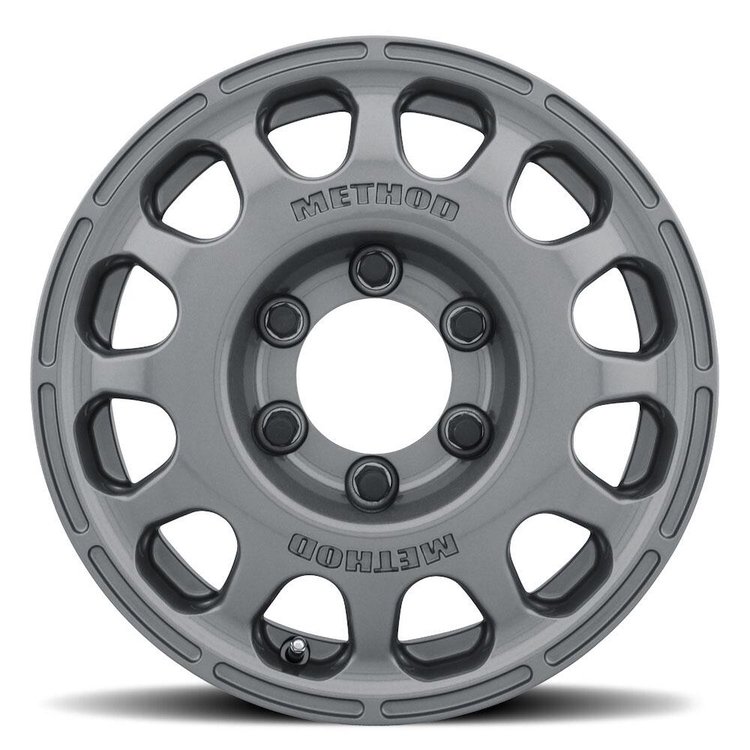 MR10767058830 RACE MR107 Wheel [Size: 16" x 7"] Gloss Titanium