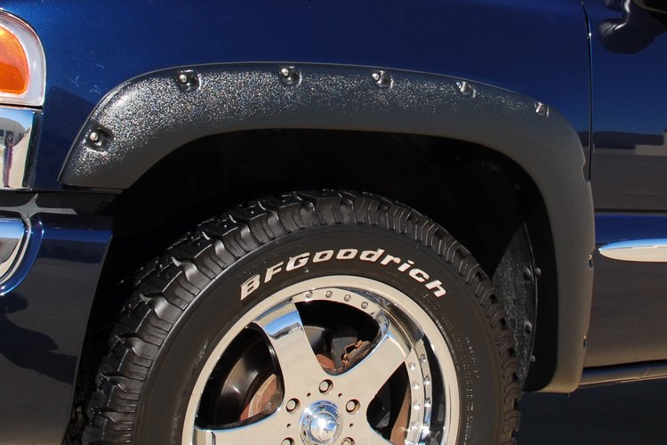 RX Rivet-Style Fender Flares 1999-2007 GM 1500 Pickup