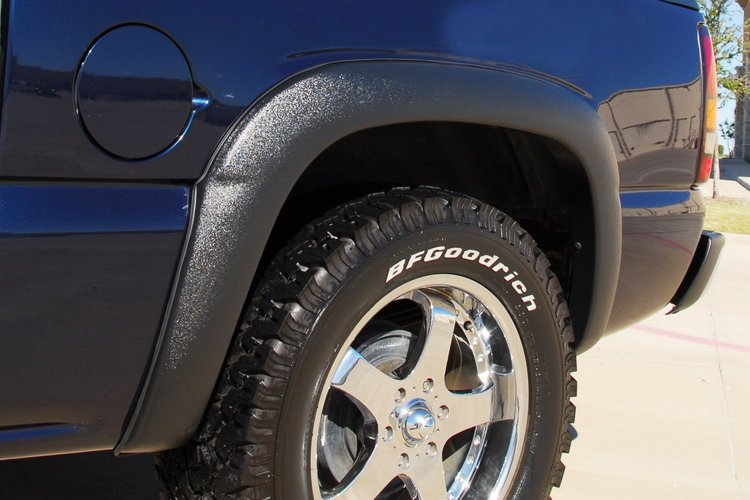 SX Sport-Style Fender Flares 1999-2007 GM Silverado/Sierra 1500