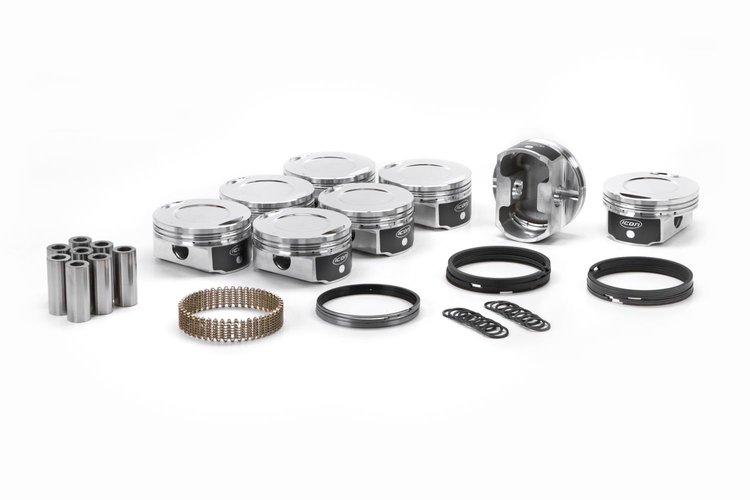 PIST SET W/RINGS CHRY 6.1