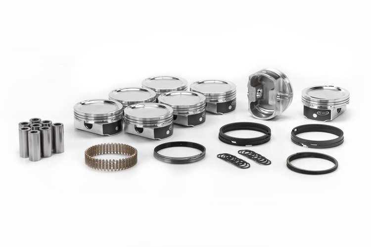 PIST SET W/RINGS CHRY 6.1