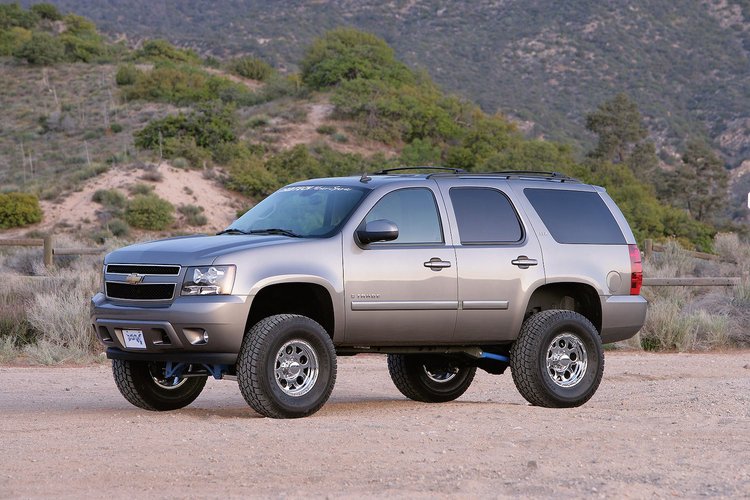 FTS21064 Coil Spring Spacer Kit Fits Select Chevy Avalanche; Chevy Suburban 1500; Chevy Tahoe; GMC Yukon