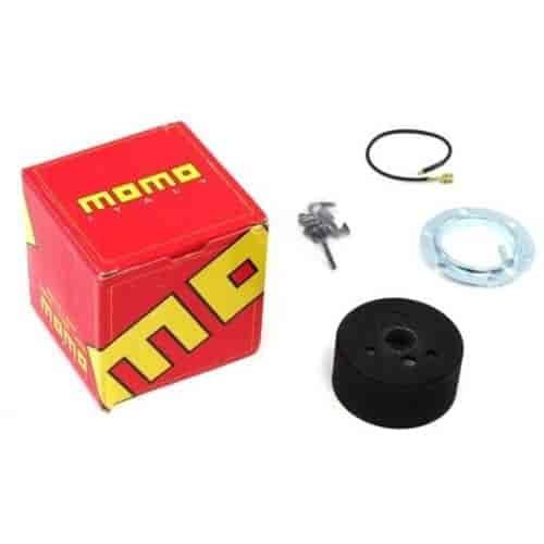 Grant Steering Wheel Adapter Adapts Grant 3 Bolt to MOMO 6 Bolt