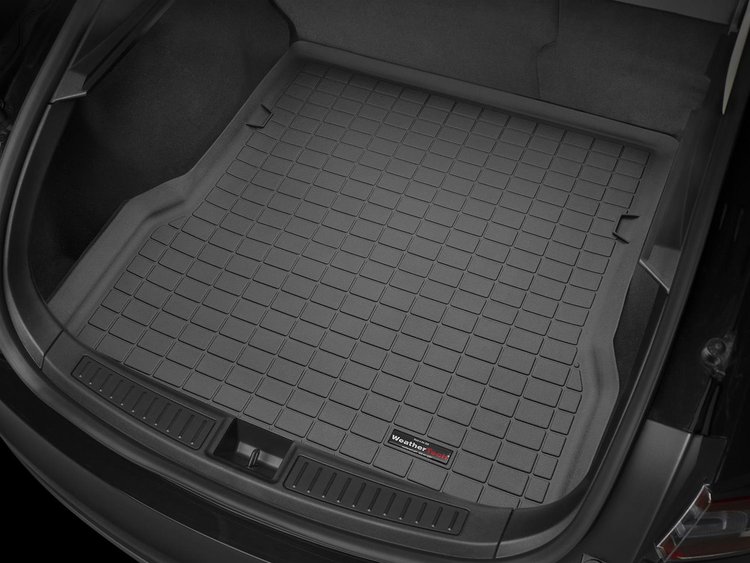 CARGO LINERS