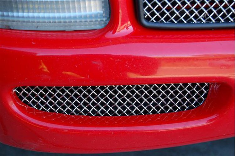 205714 Complete Car Screen Set, 1997-2004 Chevy Corvette, 8pc, Stainless Steel W/Black Finish