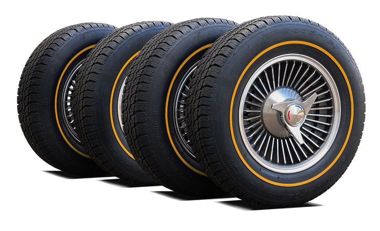 22769 Direct-Bolt Knock-Off Wheel & Tire Package, 1966 Chevy Corvette, Goldline BF Goodrich Radials