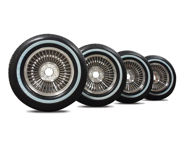 22783 Direct-Bolt Knock-Off Wheel & Tire Package, 1963-1964 Chevy Corvette, 1 in. Whitewall Radial Tires
