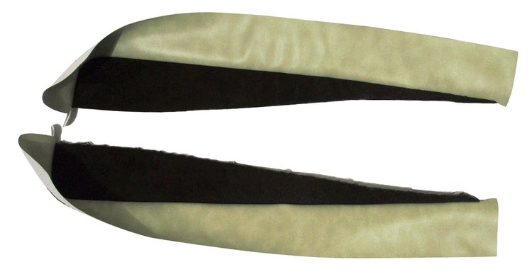 433616 Carpet Vinyl Strips, 1974-1975 Chevy Corvette, Neutral