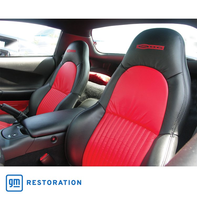 4618Z6 Leather Z06 Seat Covers W/Vinyl Trim, 2001-2004 Chevy Corvette, Black/Red Z06