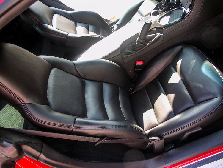 486192 100-percent Leather Sport Seat Covers, 2008-2011 Chevy Corvette, Dark Titanium