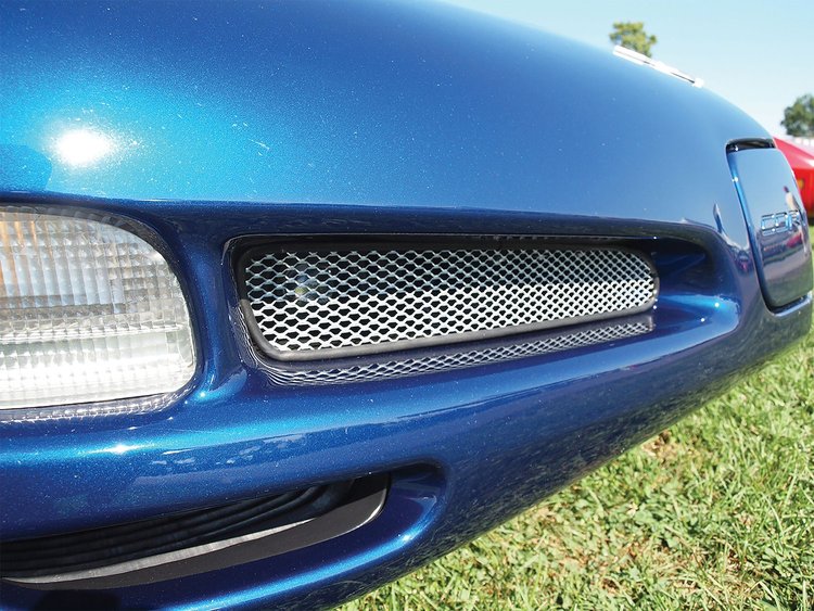 75251 Z06 Style Fog Light Screens, 1997-2004 Chevy Corvette, Aluminum