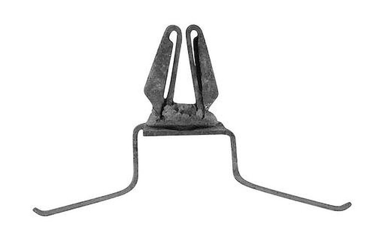 15037 Upper Rear Quarter Panel "C" Molding Clip; 1965 Chevy II Nova