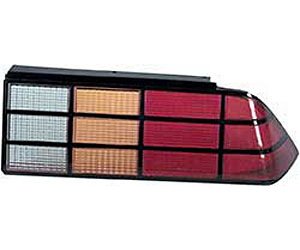 1985-92 CAMARO Z-28 TAIL LAMP LENS - RH
