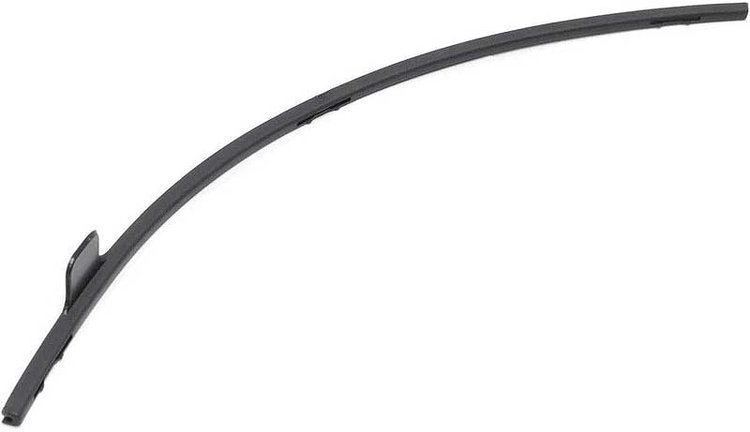 25883359  Bumper Filler 2011-14 Silverado 2500, 3500