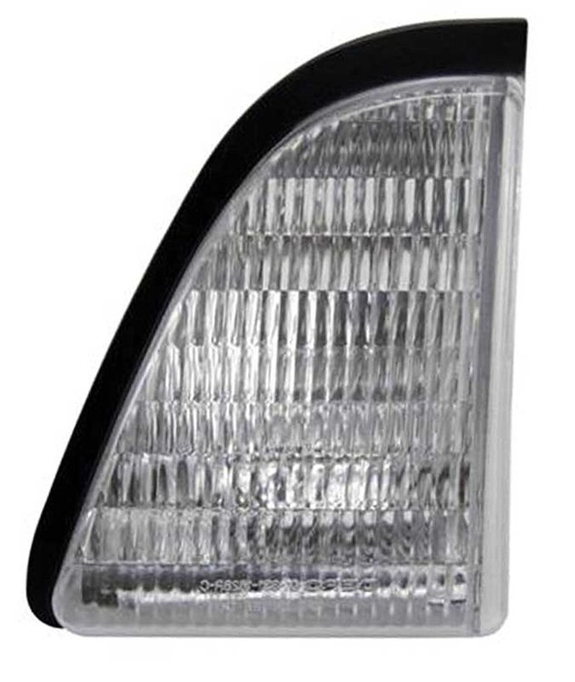 94L133 1987-93 Mustang; Park Light Assembly; Clear Lens; Drivers Side