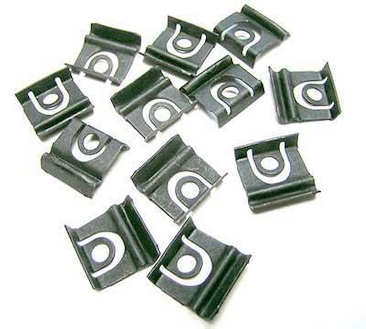 HK526 1964-68 Mustang Windshield & Rear Window Molding Clip Set , 12 Piece Set
