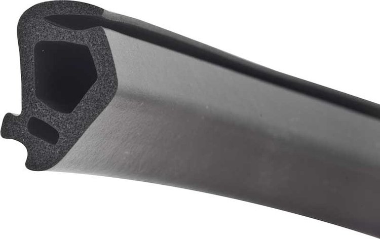 ME514 1971-74 Barracuda, Cuda, Challenger; Roof Rail Weatherstrip ; 2 Door; Coupe; Pair; OER