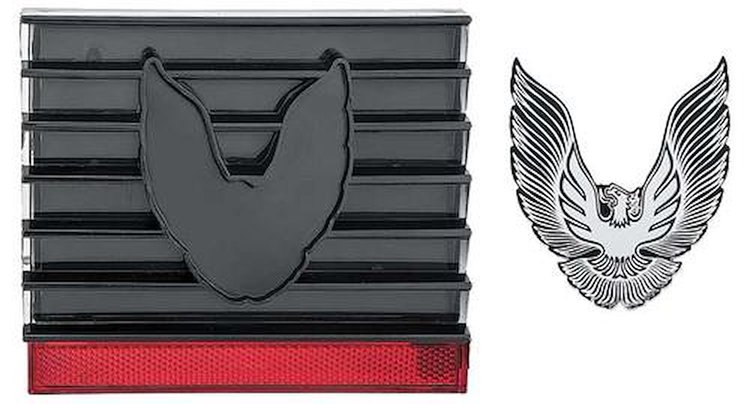 R278150 1979-81 Firebird, Trans Am; Fuel Door Cover; with in.Bird in. Emblem; Smoke Lens with Silver Bird