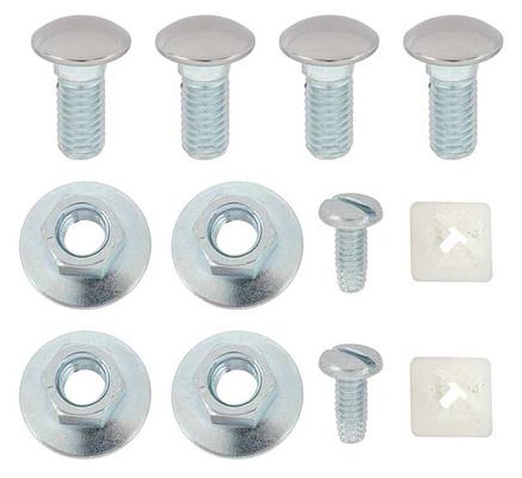 T1403 1967-87 Chevrolet / GMC Fleetside Pickup License Panel Mountng Set