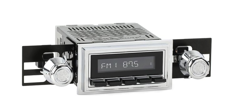 HCB-M2-126-05-75 Motor 2B Radio w/Chrome Face, Black Pushbuttons & Installation Bezel & Knobs Kit, 1968 Ford F-100