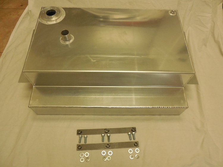 R2568 Fuel Tank, 1973-87 Chevy/GMC Truck Aluminum – 19 Gallon