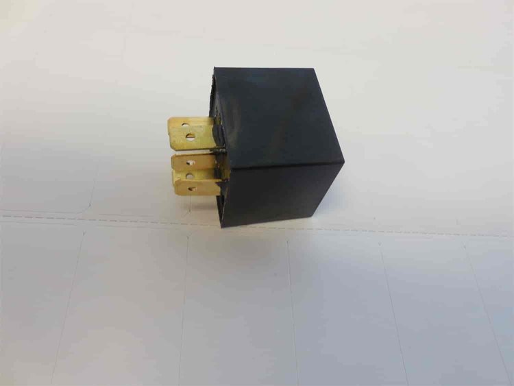 RELAY 30 amp