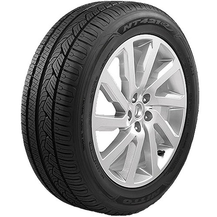 NT421Q Premier All Season CUV/SUV Tire 245/50R20