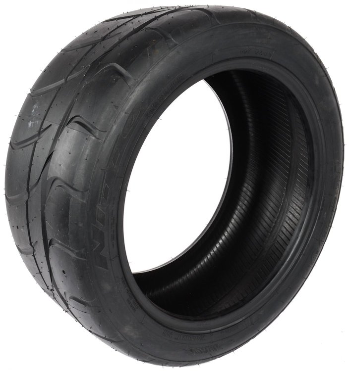 NT01 Competition Road Course Tire 325/30R19