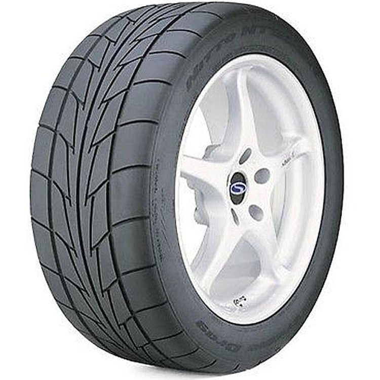 NT555R Extreme Drag Radial Tire 305/40R18