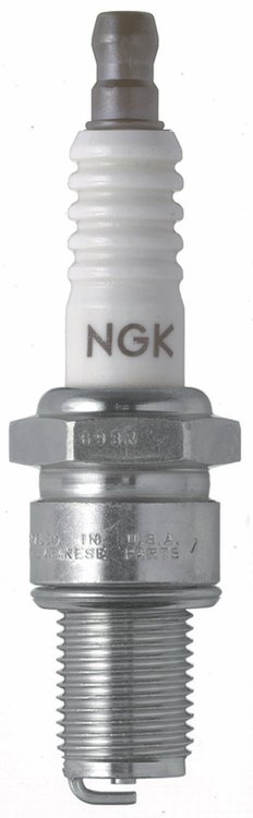 7910 NGK Standard Spark Plug