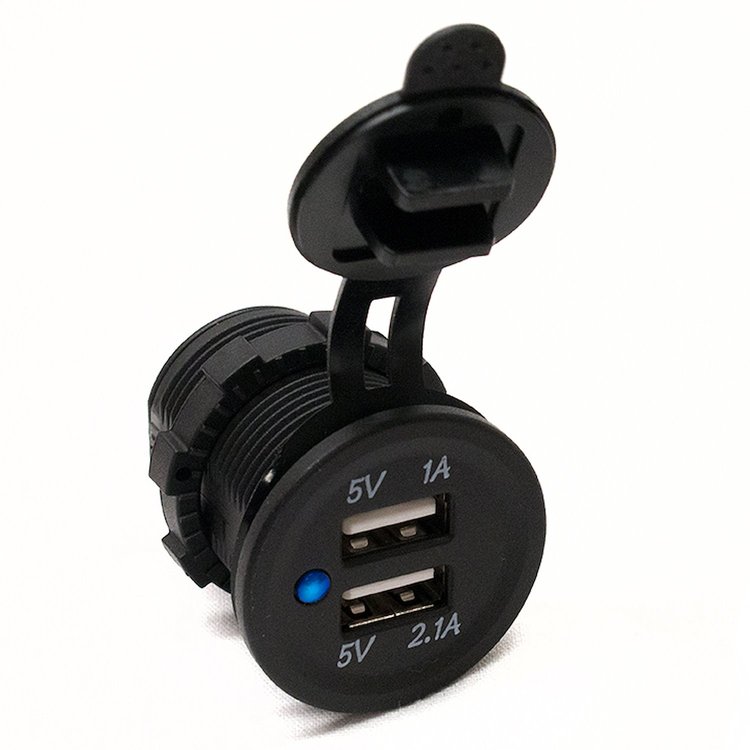 RS50782 Socket sized Dual Port USB 3.1Amp, w/ Blue LED