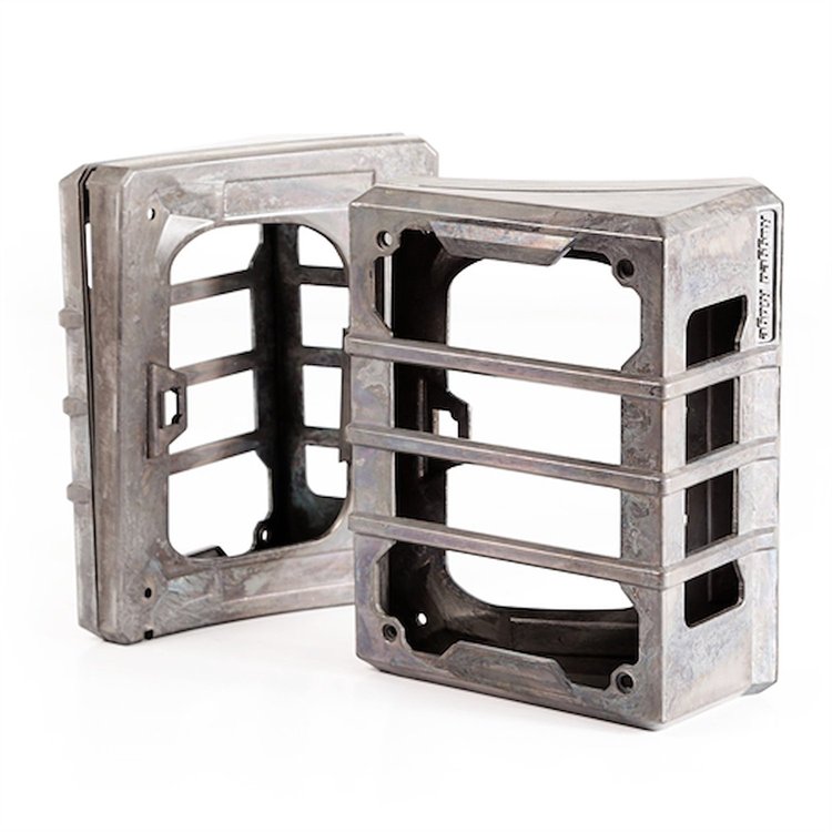 ELITE TAIL LIGHT GUARDS R