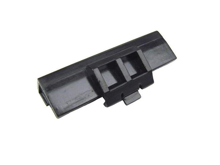3104 001 Molding Clip for 1990-1990 Volvo 240, 1978-1981 Volvo 262