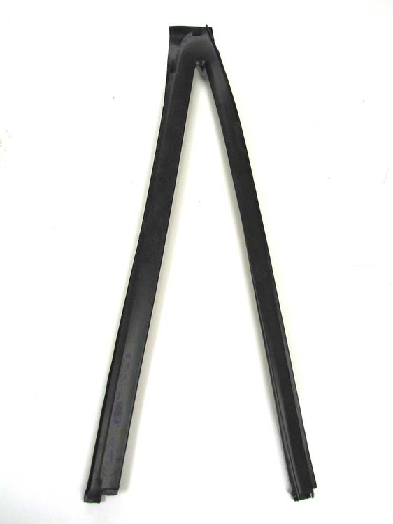 QWL 3411 68 Quarter Window Seal for 1968-1970 Dodge Coronet